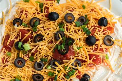 Simple Layered Taco Dip