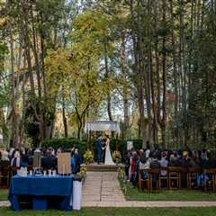 Weddings in Chevy Chase, MD: A Guide to Nearby Parks and Gardens